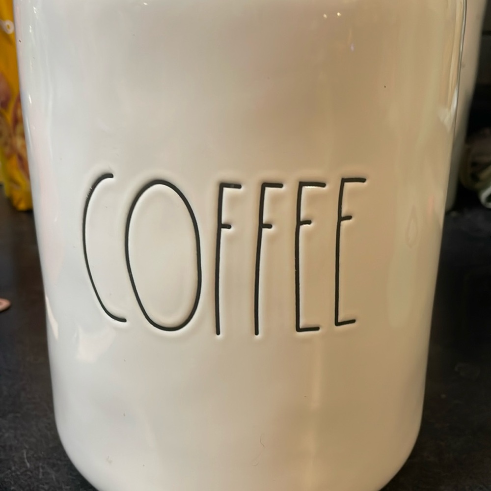 Coffee canister